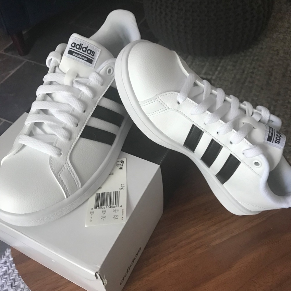 Adidas Cloudfoam Stripe Sneaker - NWT!